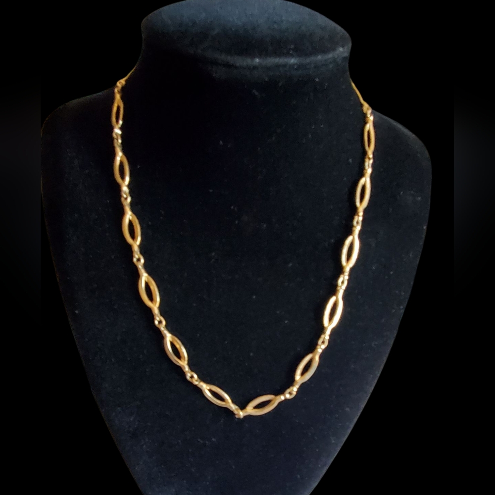 Vtg. Sarah Cov Chain Necklace
